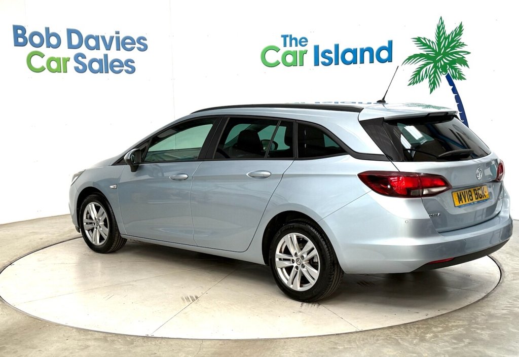 Used Vauxhall Astra 2018 for sale - 76686668: Photo 6