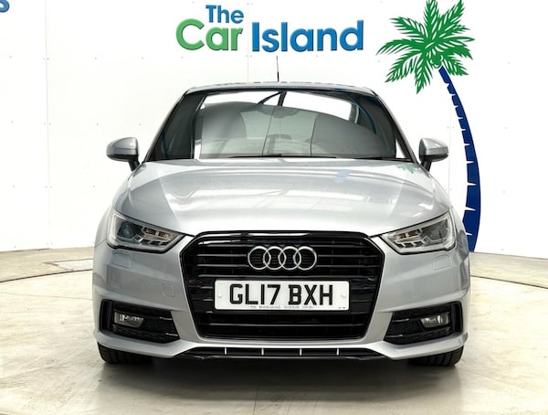 Used Audi A1 2017 for sale - 76210620: Photo 2