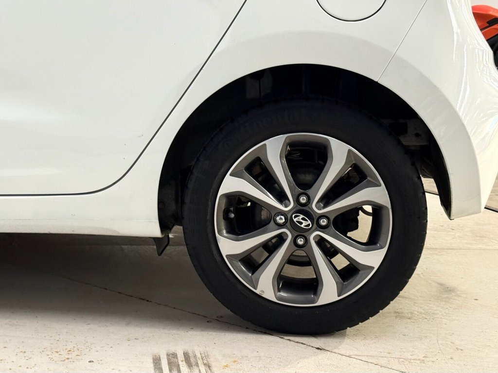 Used Hyundai i10 2019 for sale - 77384520: Photo 11