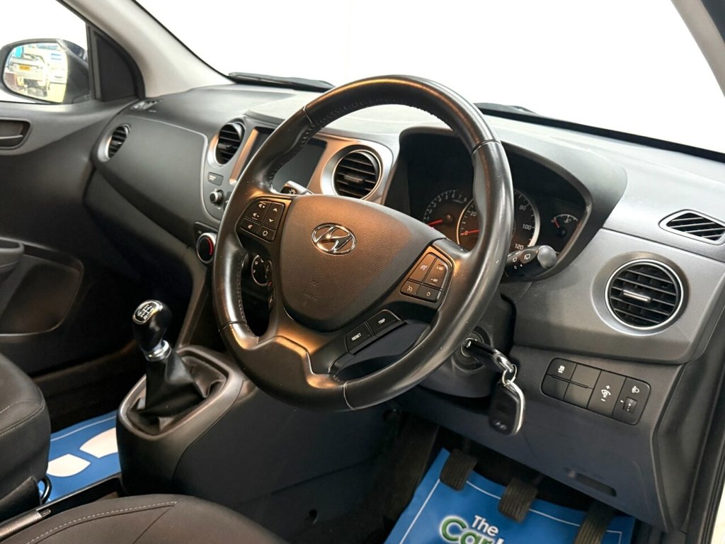 Used Hyundai i10 2019 for sale - 77384520: Photo 14