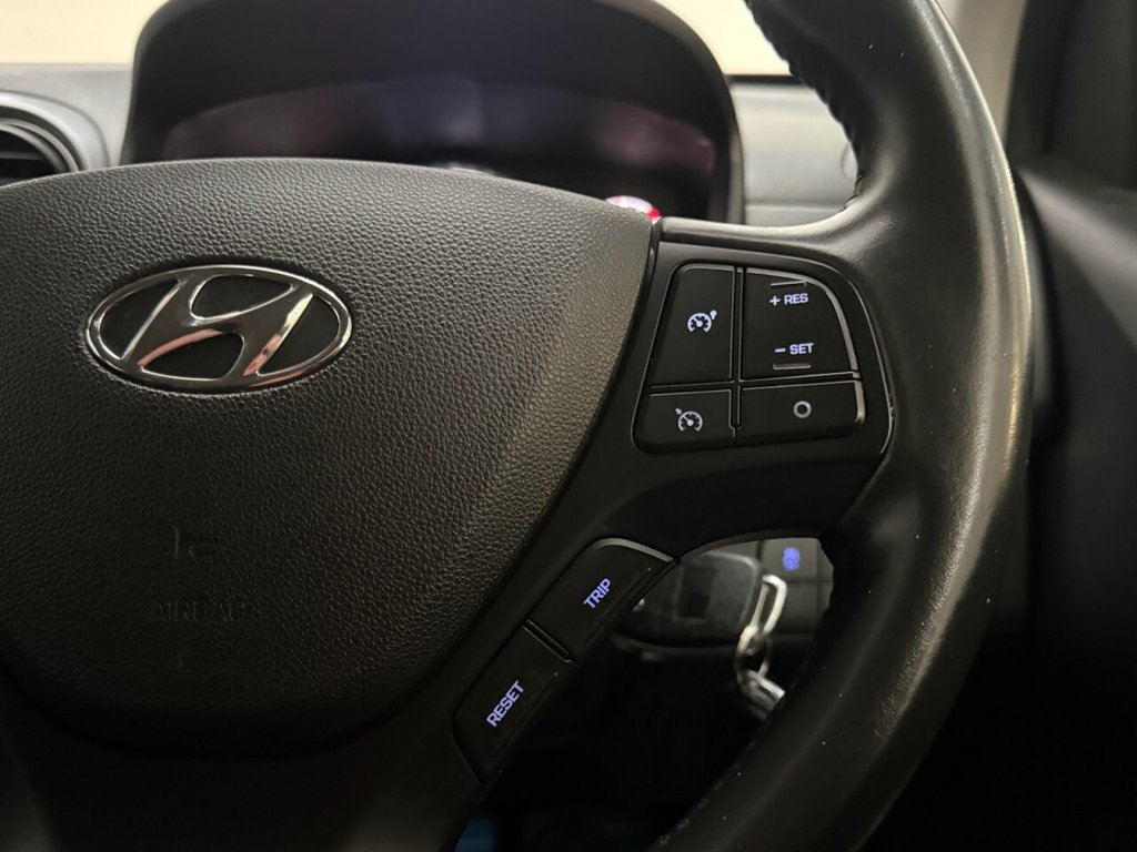 Used Hyundai i10 2019 for sale - 77384520: Photo 18