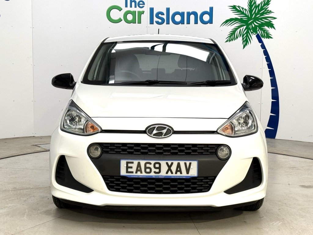 Used Hyundai i10 2019 for sale - 77384520: Photo 2