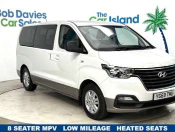 2019 (69) - 2.5 CRDi SE MPV 5dr Diesel Manual Euro 6 (136 ps)