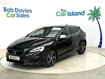 Used Volvo V40 2019 for sale - 79142376: Photo