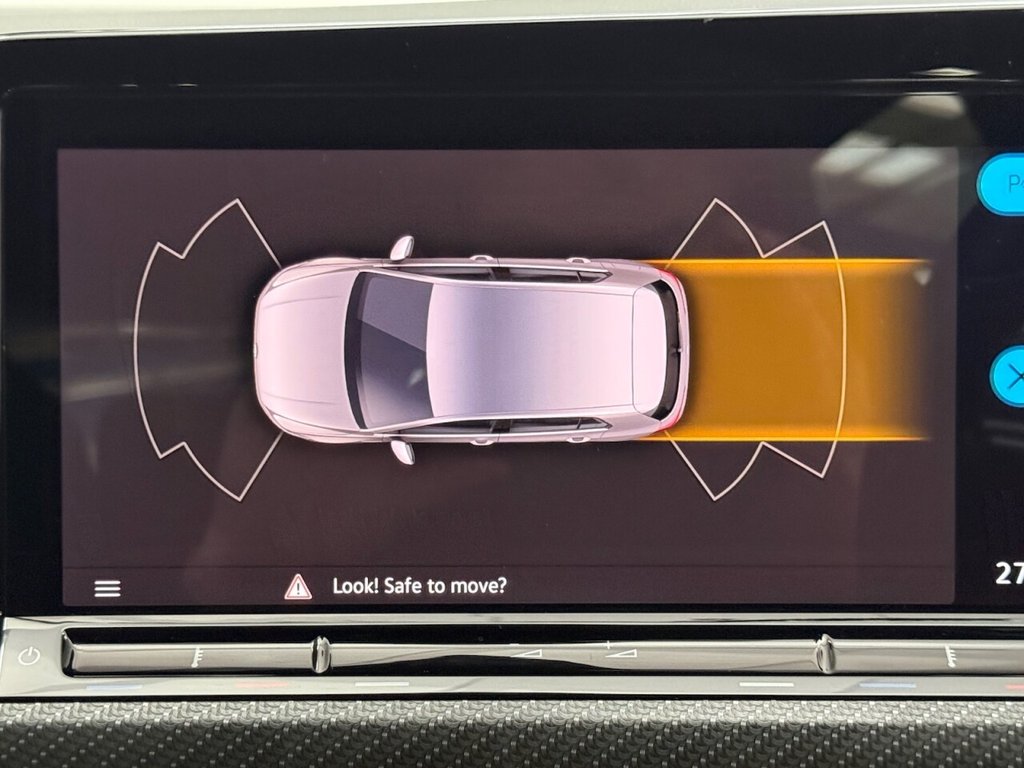 Used Volkswagen Golf 2022 for sale - 77680413: Photo 30