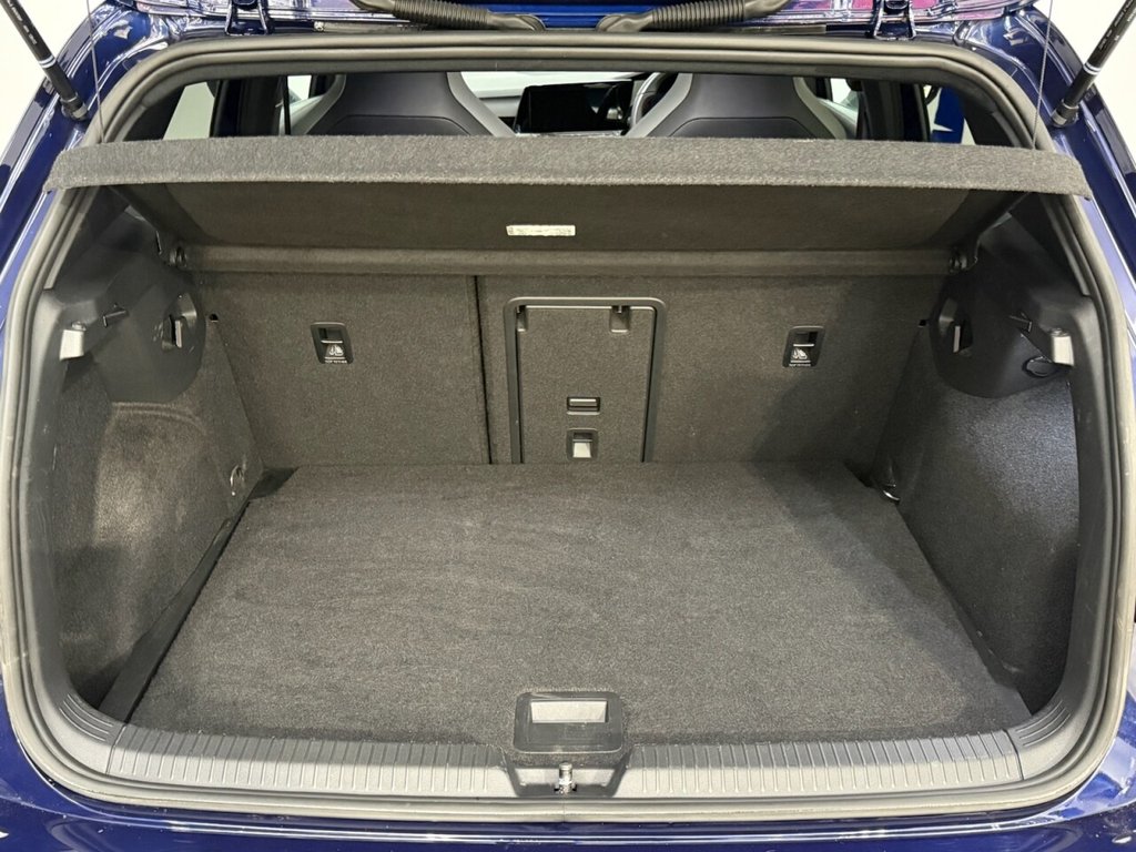Used Volkswagen Golf 2022 for sale - 77680413: Photo 35