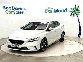 Used Volvo V40 2018 for sale - 78501327: Photo