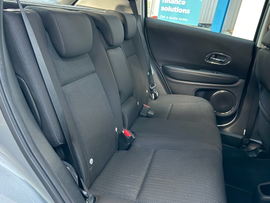 Used Honda HR-V 2017 for sale - 76686452: Photo 30