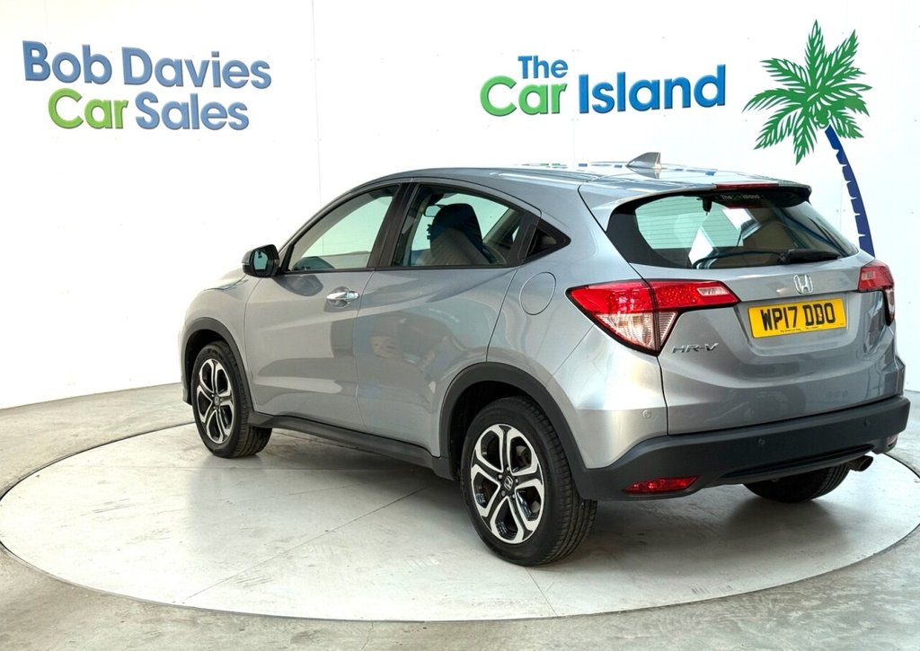 Used Honda HR-V 2017 for sale - 76686452: Photo 6