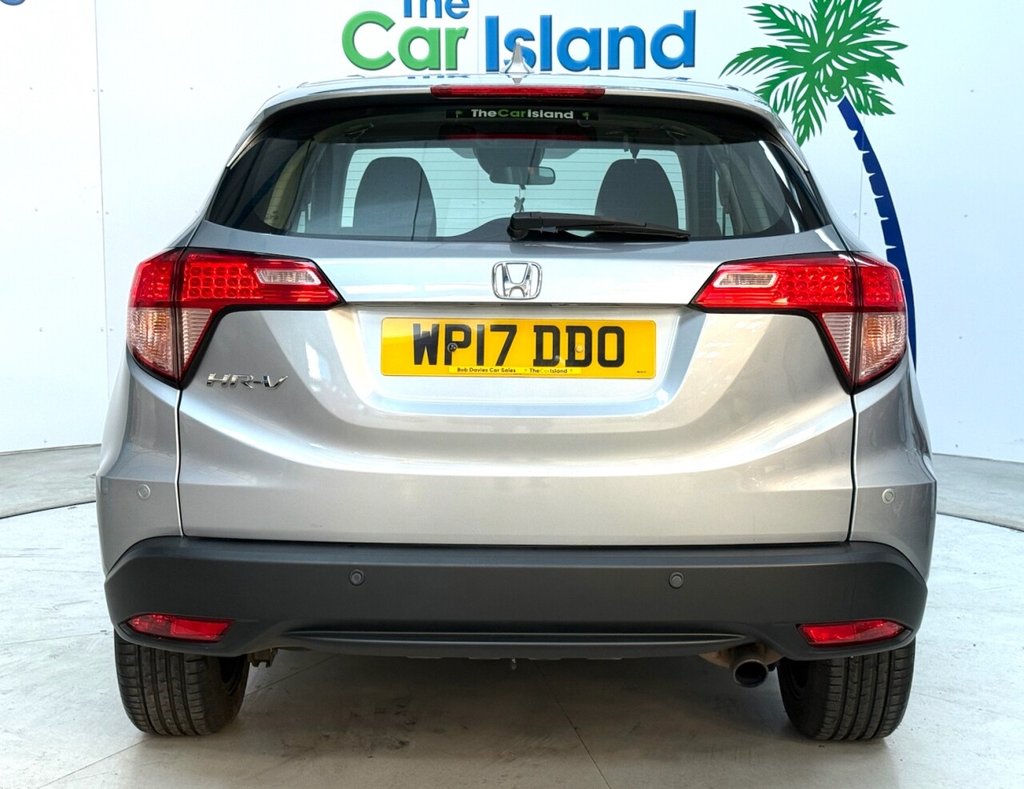 Used Honda HR-V 2017 for sale - 76686452: Photo 7