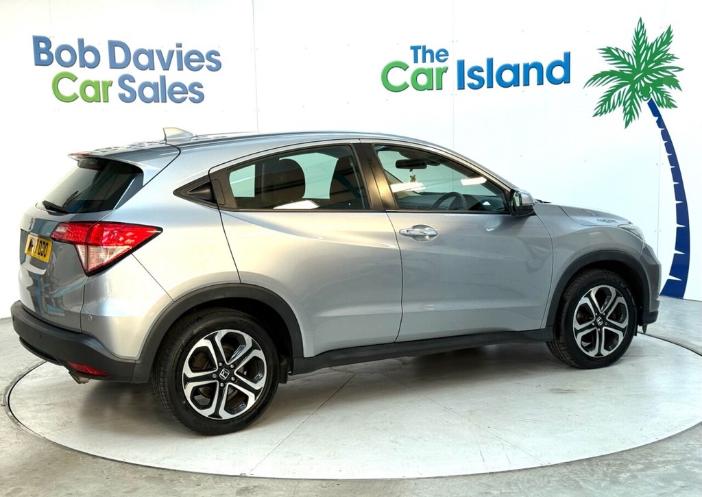 Used Honda HR-V 2017 for sale - 76686452: Photo 9