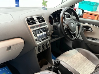 Used Volkswagen Polo 2017 for sale - 76163415: Photo 4