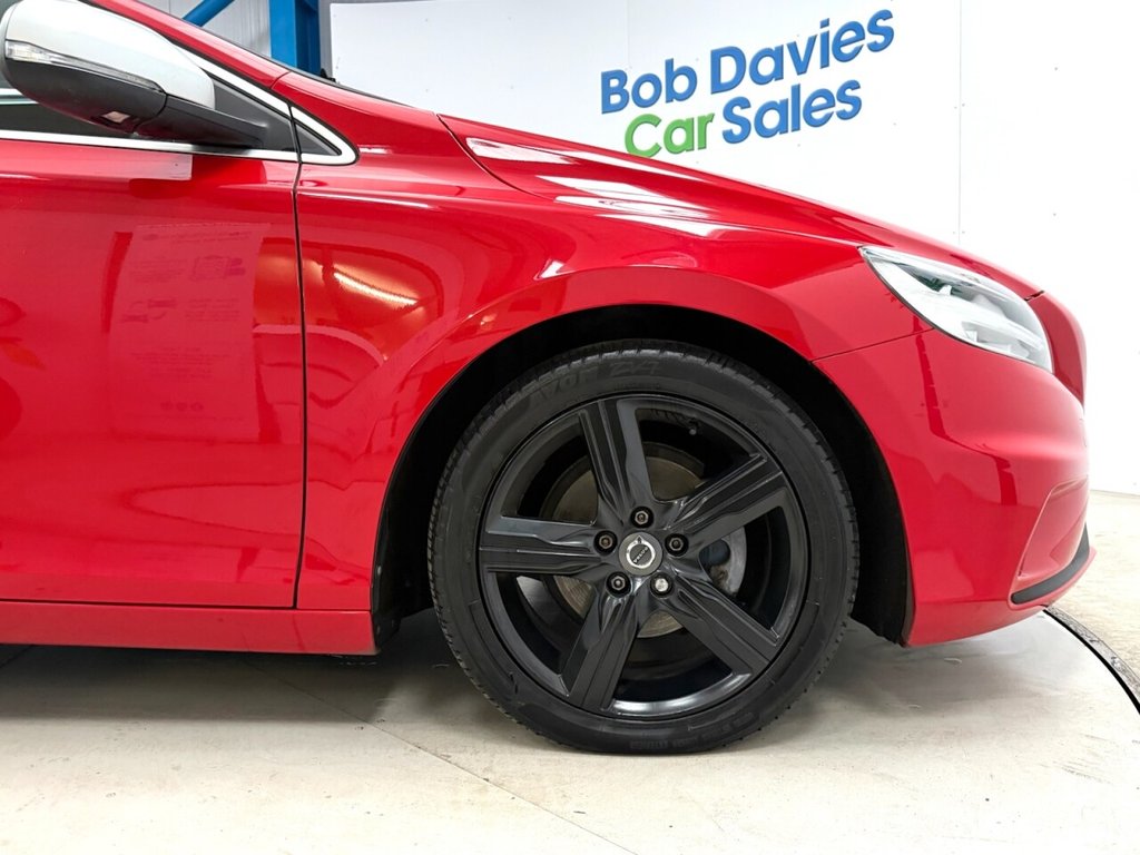 Used Volvo V40 2017 for sale - 76711251: Photo 11