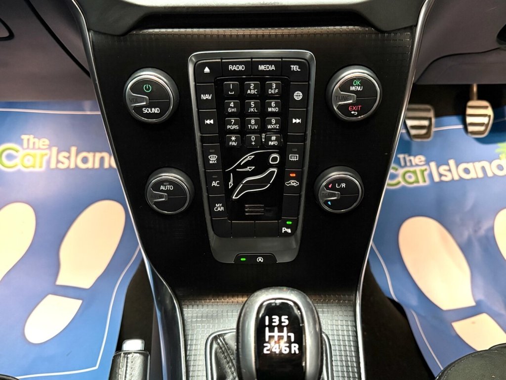 Used Volvo V40 2017 for sale - 76711251: Photo 25