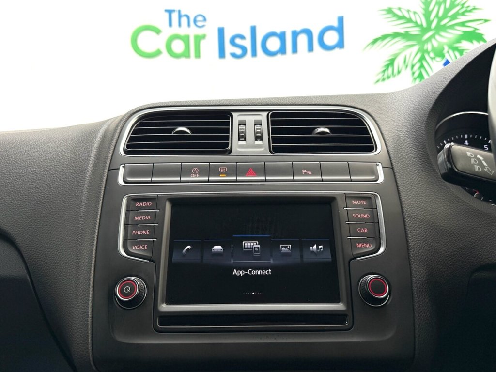 Used Volkswagen Polo 2017 for sale - 77937028: Photo 18