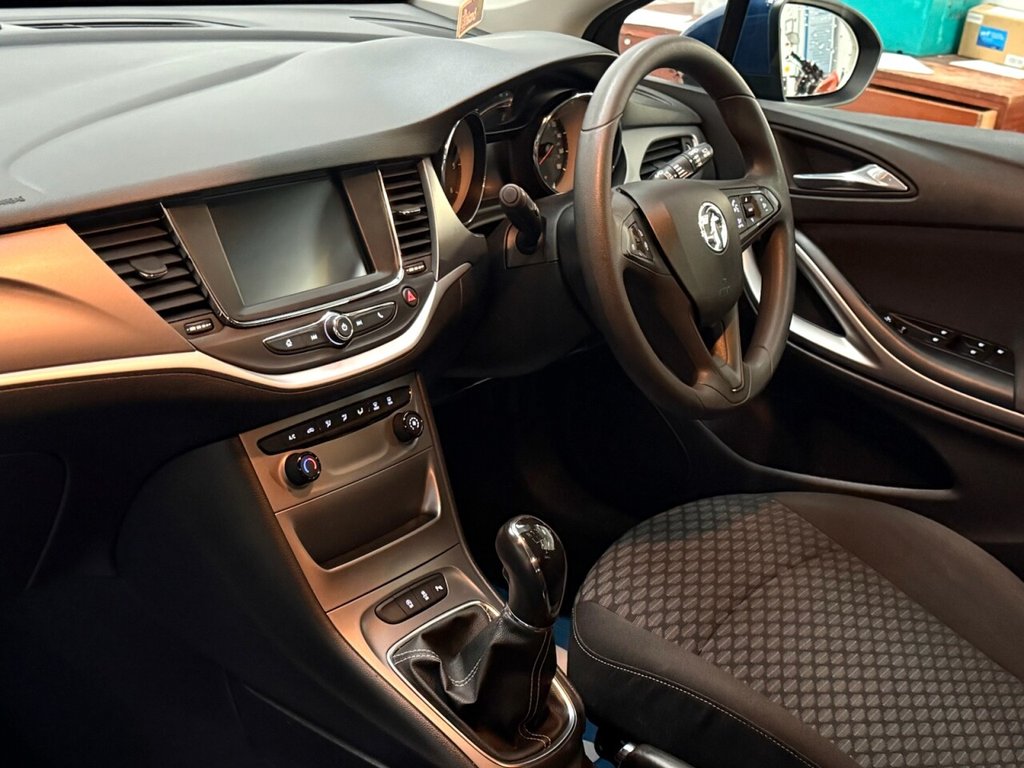 Used Vauxhall Astra 2018 for sale - 77014274: Photo 4