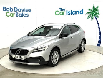 Used Volvo V40 2017 for sale - 76235614: Photo 3