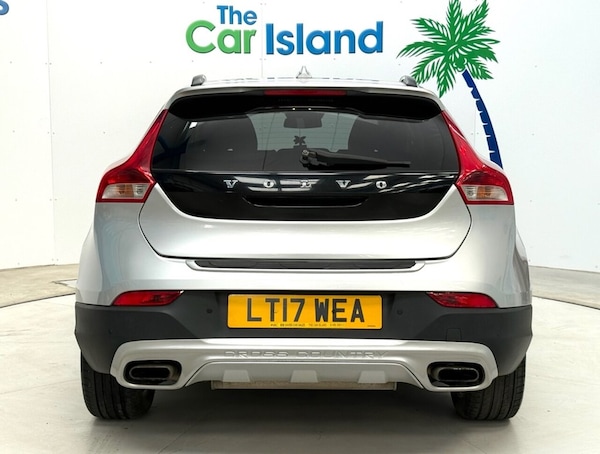 Used Volvo V40 2017 for sale - 76235614: Photo 7