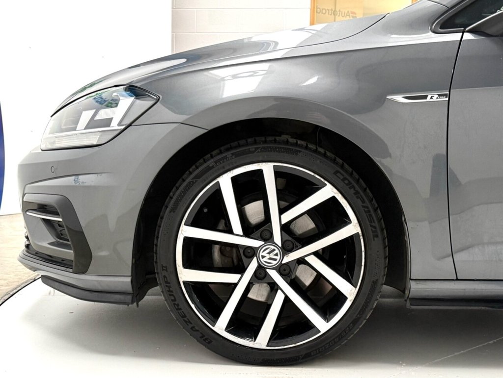 Used Volkswagen Golf 2018 for sale - 77642941: Photo 12