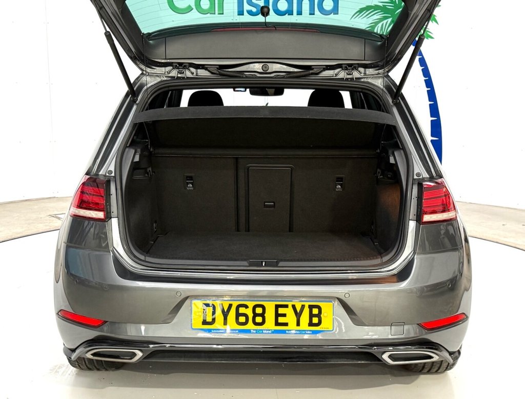 Used Volkswagen Golf 2018 for sale - 77642941: Photo 30