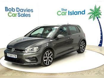 Used Volkswagen Golf 2018 for sale - 77642941: Photo