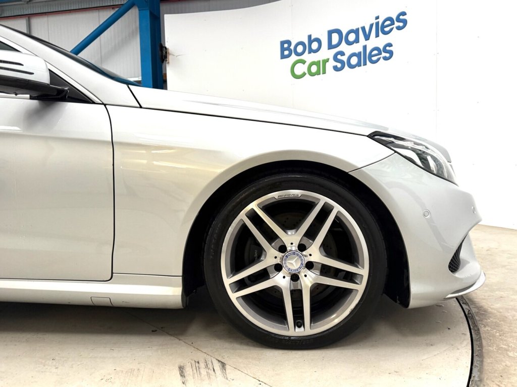 Used Mercedes-Benz E Class 2015 for sale - 76768769: Photo 11
