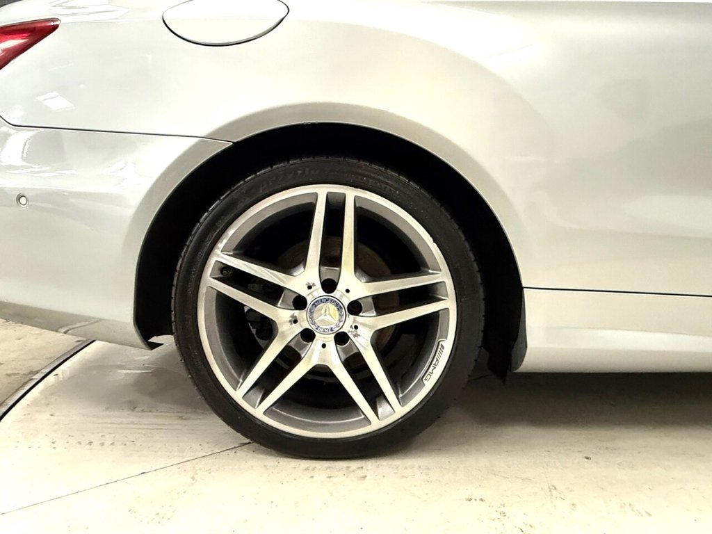 Used Mercedes-Benz E Class 2015 for sale - 76768769: Photo 12