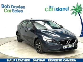2018 (68) - 2.0 T2 GPF Momentum Nav Plus Hatchback 5dr Petrol Manual Euro 6 (s/s) (122