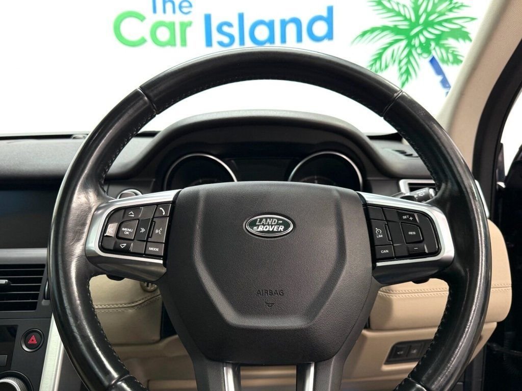 Used Land Rover Discovery Sport 2017 for sale - 76941626: Photo 21