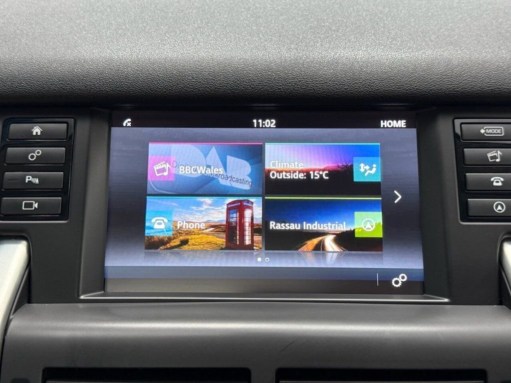 Used Land Rover Discovery Sport 2017 for sale - 76941626: Photo 25