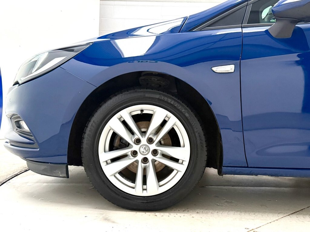 Used Vauxhall Astra 2018 for sale - 76941628: Photo 11