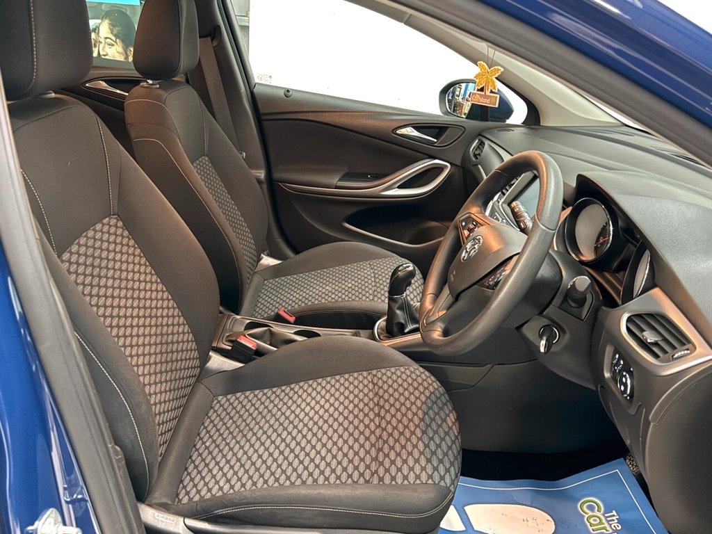 Used Vauxhall Astra 2018 for sale - 76941628: Photo 16