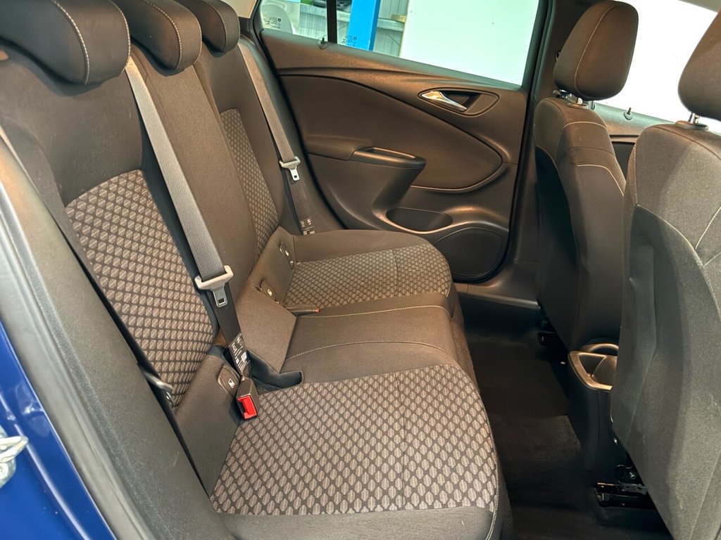 Used Vauxhall Astra 2018 for sale - 76941628: Photo 30