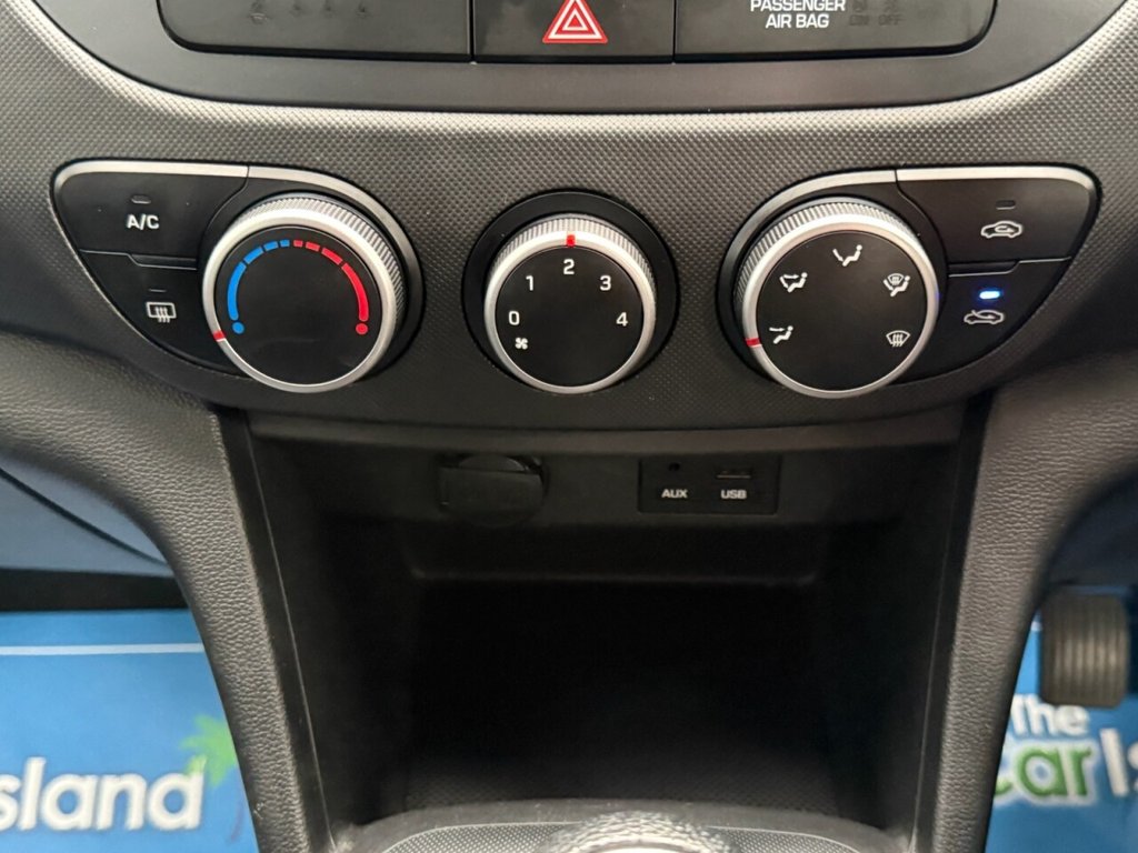 Used Hyundai i10 2017 for sale - 75727420: Photo 21