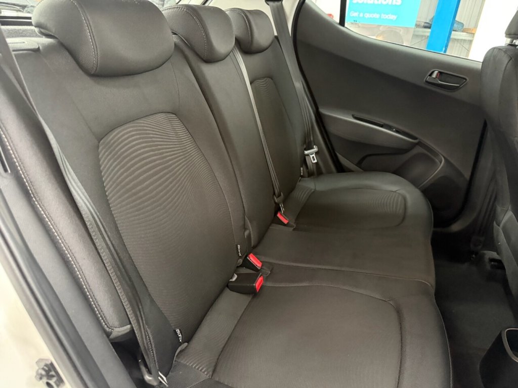 Used Hyundai i10 2017 for sale - 75727420: Photo 23