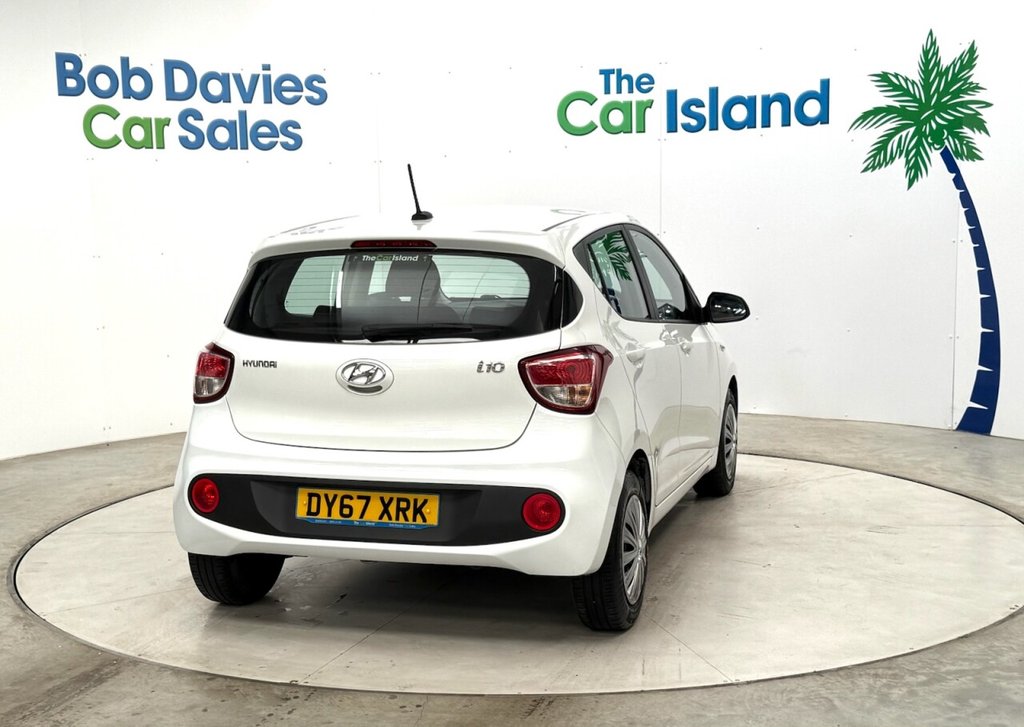 Used Hyundai i10 2017 for sale - 75727420: Photo 8