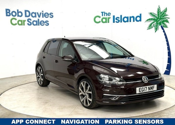 Used Volkswagen Golf 2017 for sale - 76147990: Photo 1
