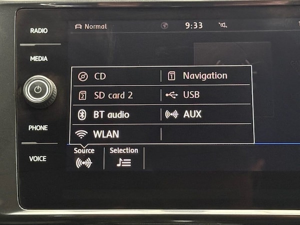 Used Volkswagen Golf 2017 for sale - 76147990: Photo 24