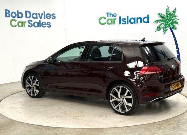 Used Volkswagen Golf 2017 for sale - 76147990: Photo 6