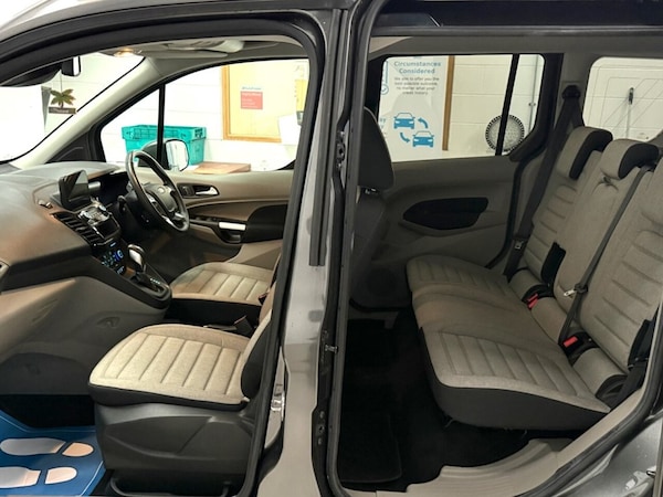 Used Ford Tourneo Connect 2019 for sale - 76323418: Photo 5