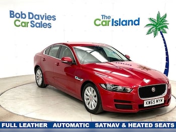 Used Jaguar XE 2016 for sale - 79089369: Photo