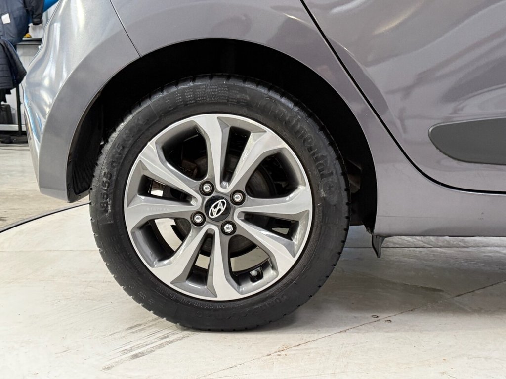 Used Hyundai i10 2017 for sale - 77302793: Photo 12