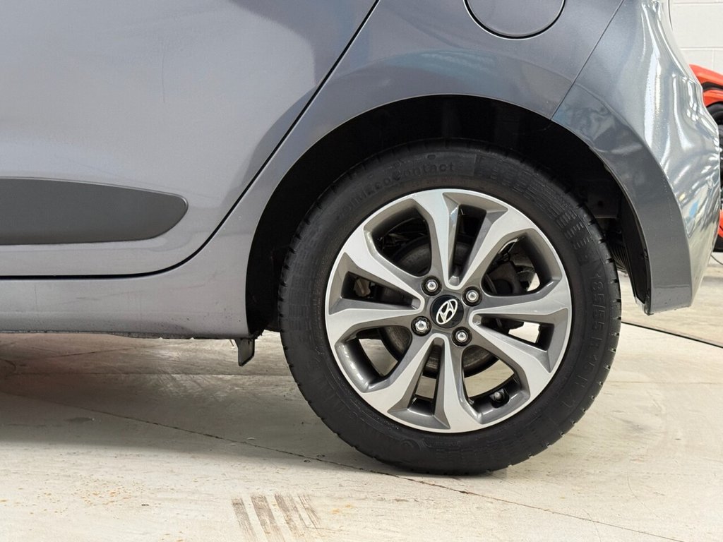 Used Hyundai i10 2017 for sale - 77302793: Photo 14