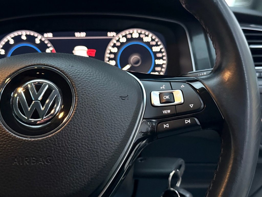 Used Volkswagen Golf 2020 for sale - 76820714: Photo 21