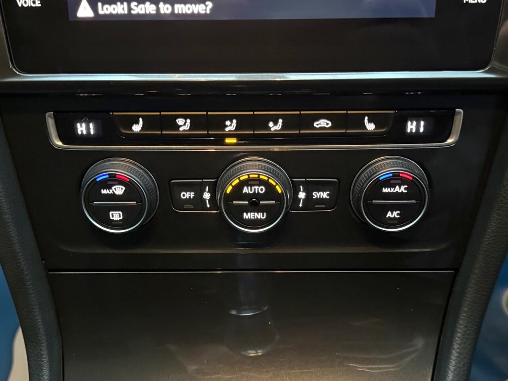 Used Volkswagen Golf 2020 for sale - 76820714: Photo 30