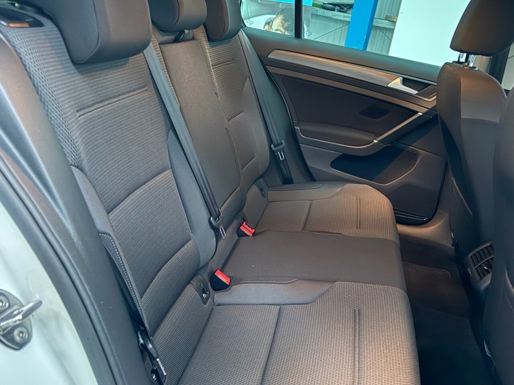 Used Volkswagen Golf 2020 for sale - 76820714: Photo 32