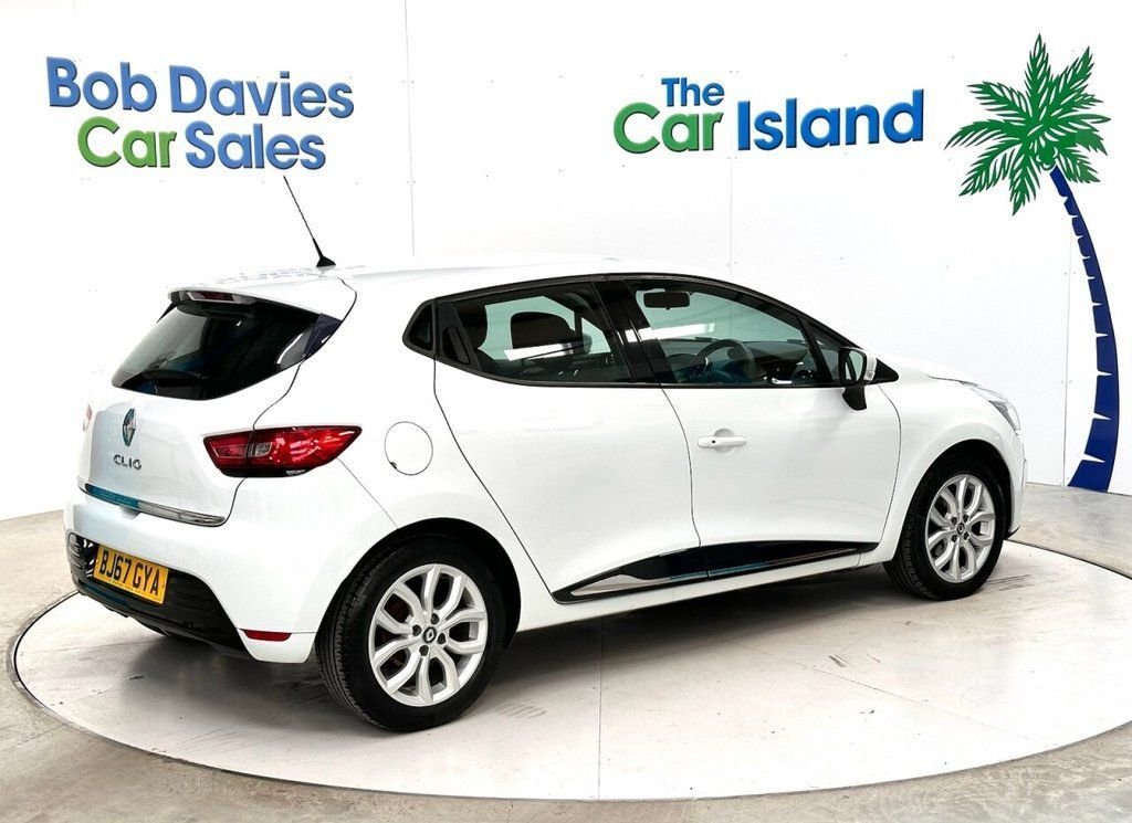 Used Renault Clio 2017 for sale - 77027149: Photo 9