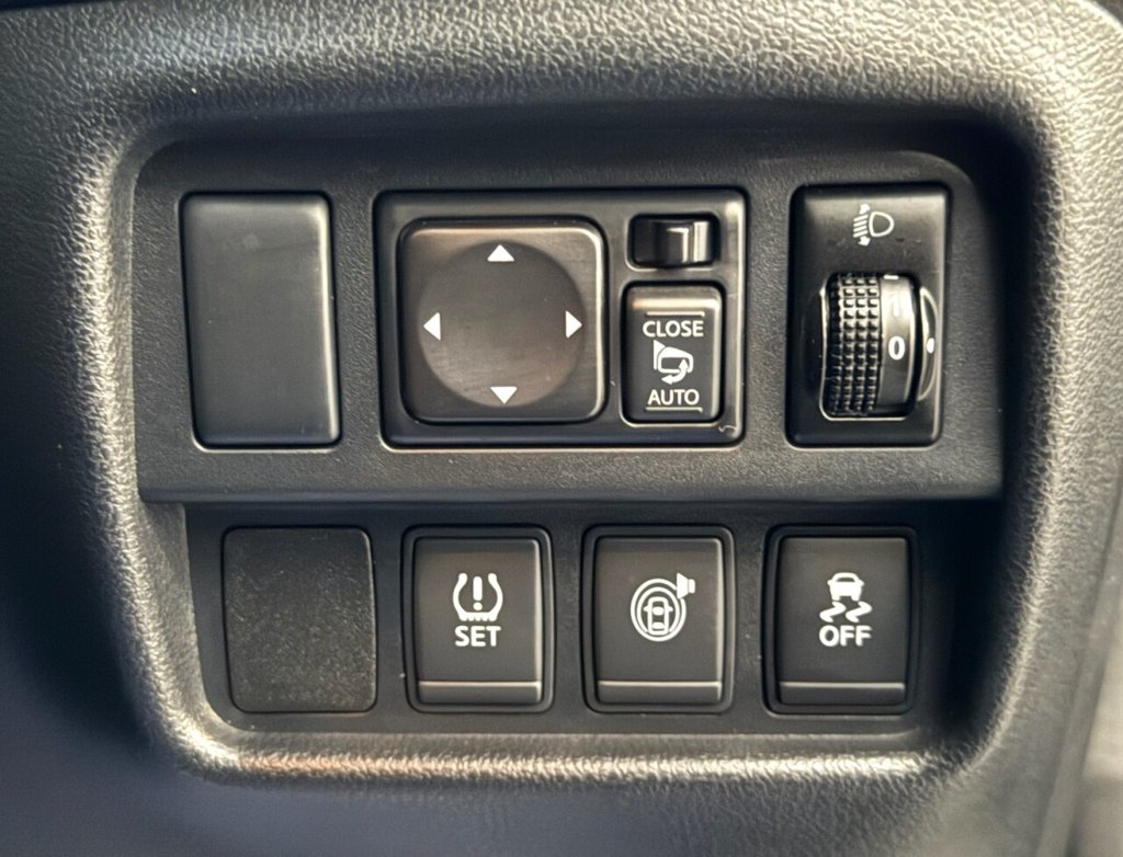 Used Nissan Juke 2018 for sale - 77171524: Photo 30