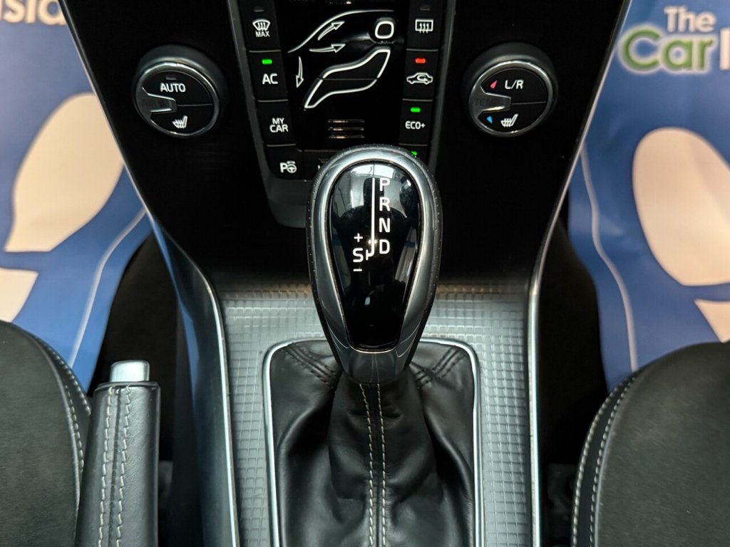 Used Volvo V40 2018 for sale - 77849577: Photo 30