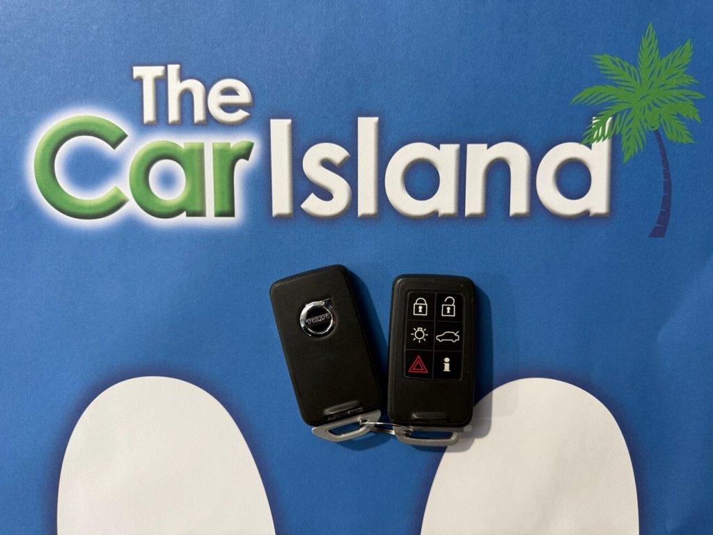 Used Volvo V40 2018 for sale - 77849577: Photo 35